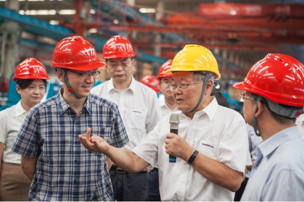商务部合作司刘民强副司长一行调研米兰网站_米兰(中国)智能