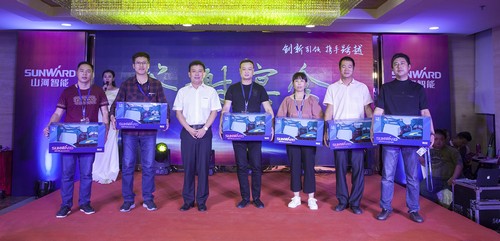 米兰网站_米兰(中国)智能酷帅曾大虾，一大波美图带你亲临北京BICES展