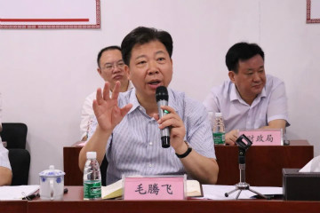 副省长陈飞调研米兰网站_米兰(中国)航空产业