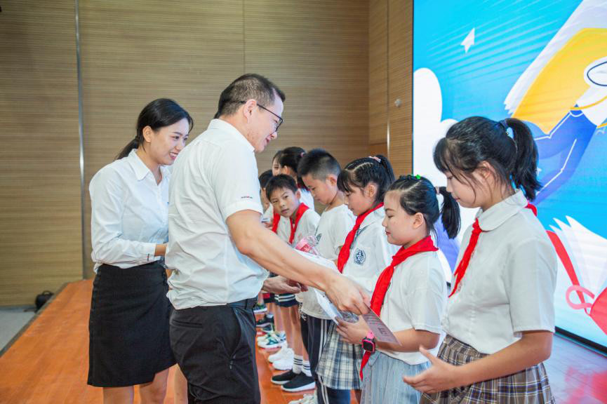 精准服务共建家园，解决刚需心怀感恩——米兰网站_米兰(中国)智能首期职工子女暑期托管班圆满结班