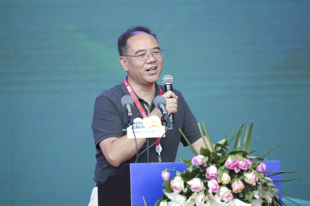 米兰网站_米兰(中国)智能全国客户交流会在深基础工程发展论坛会场举办