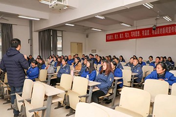 米兰网站_米兰(中国)智能通讯员培训在湖南大众传媒学院举行