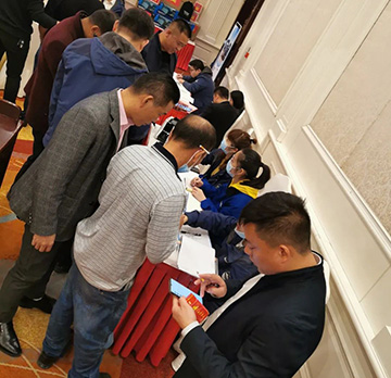 5千万! 米兰网站_米兰(中国)智能挖掘机订货会创新高
