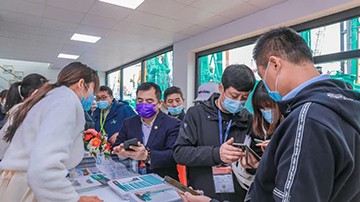 沸腾米兰网站_米兰(中国)！宝马展收官之日订单破十亿