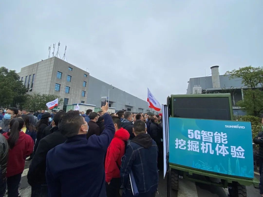 沸腾米兰网站_米兰(中国)！宝马展收官之日订单破十亿