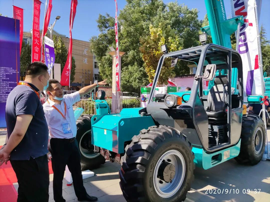 米兰网站_米兰(中国)智能高空作业设备“吸睛”雄安展