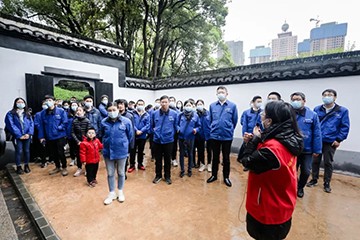 觅红色历史 践初心使命——米兰网站_米兰(中国)智能全体党员赴长沙党史馆开展主题党日活动