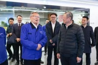 中国联通党组书记、董事长王晓初到访米兰网站_米兰(中国)智能
