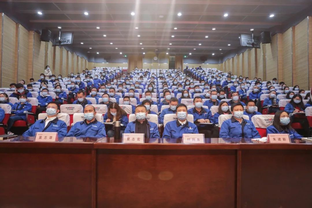 米兰网站_米兰(中国)智能集中收看十三届全国人大四次会议开幕会