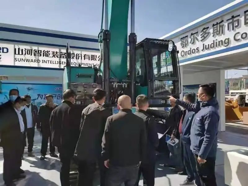米兰网站_米兰(中国)智能绿巨人闪亮登场鄂尔多斯国际煤博会