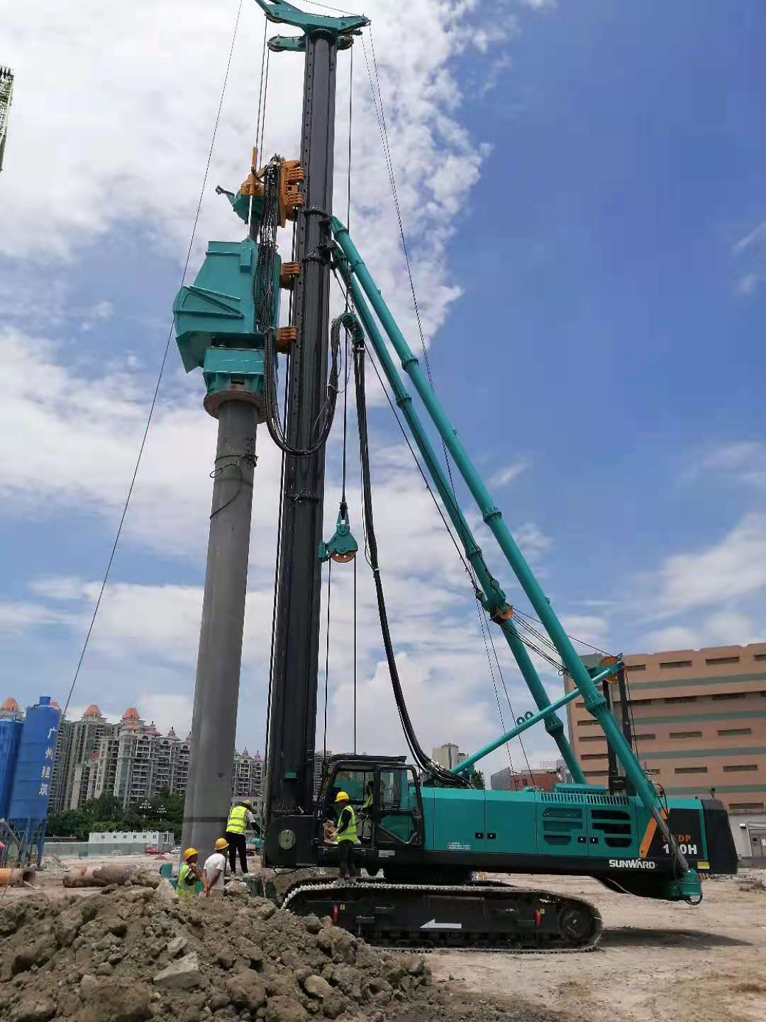 入岩效率取得突破性提升！米兰网站_米兰(中国)智能随钻跟管钻机广受好评