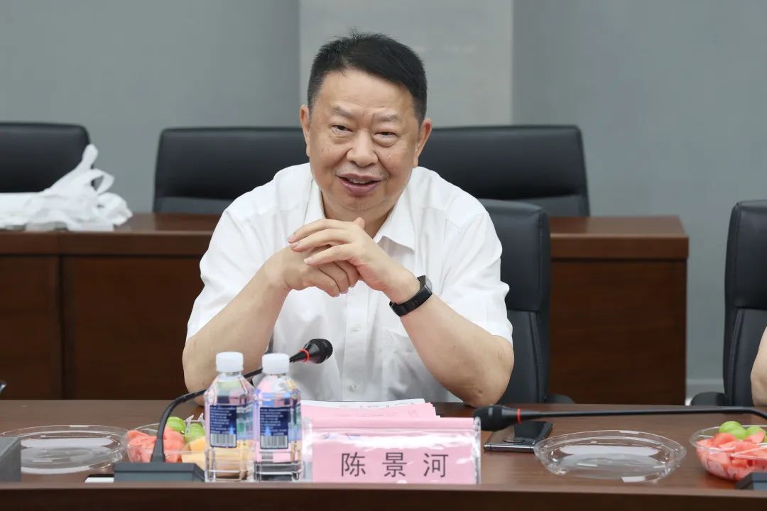紫金矿业集团党委书记、董事长陈景河莅临米兰网站_米兰(中国)智能考察交流