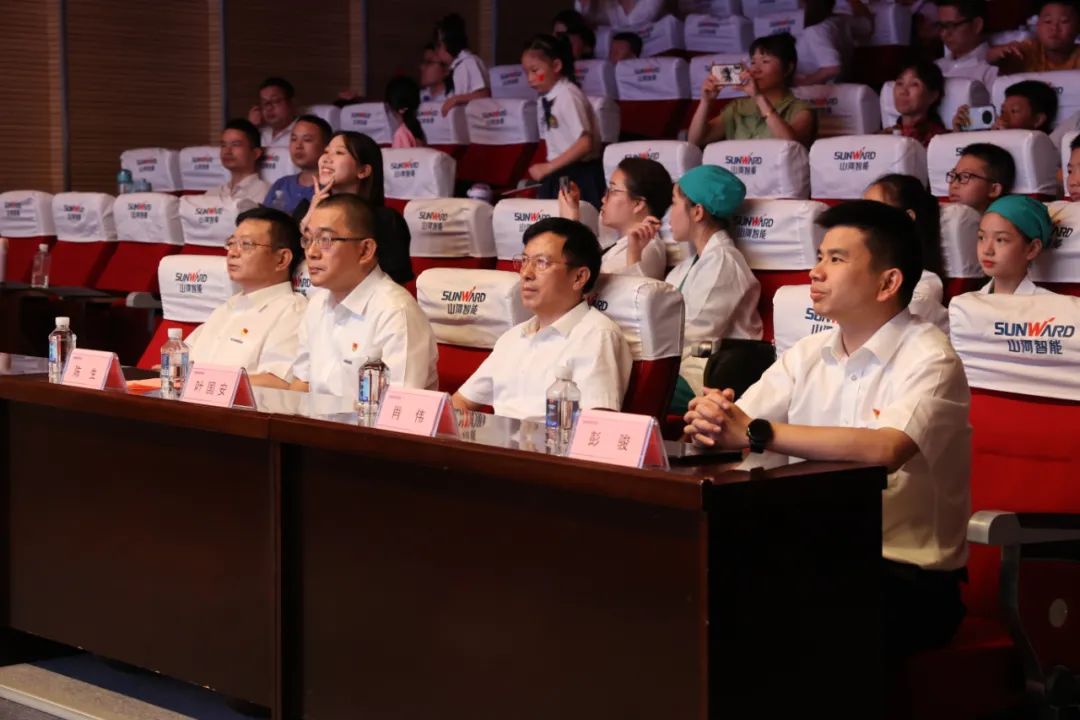 缤纷“暑”假，不负所“托”！米兰网站_米兰(中国)智能职工子女暑期托管班结业啦