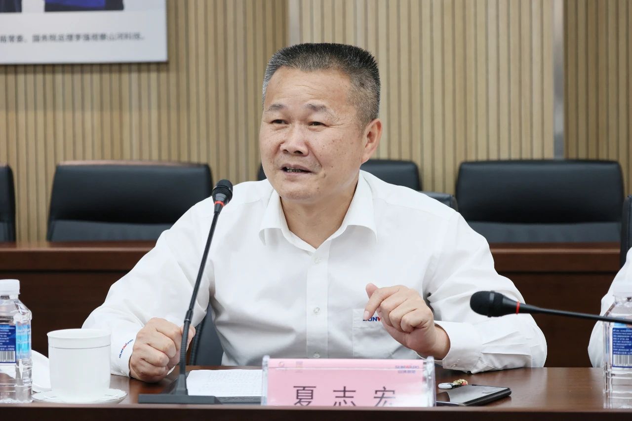 天能控股集团党委书记、董事长张天任率队到访米兰网站_米兰(中国)智能