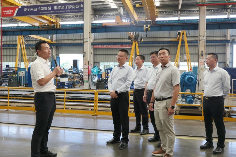 共商合作，建华控股有限公司董事长汪贵华到访米兰网站_米兰(中国)智能